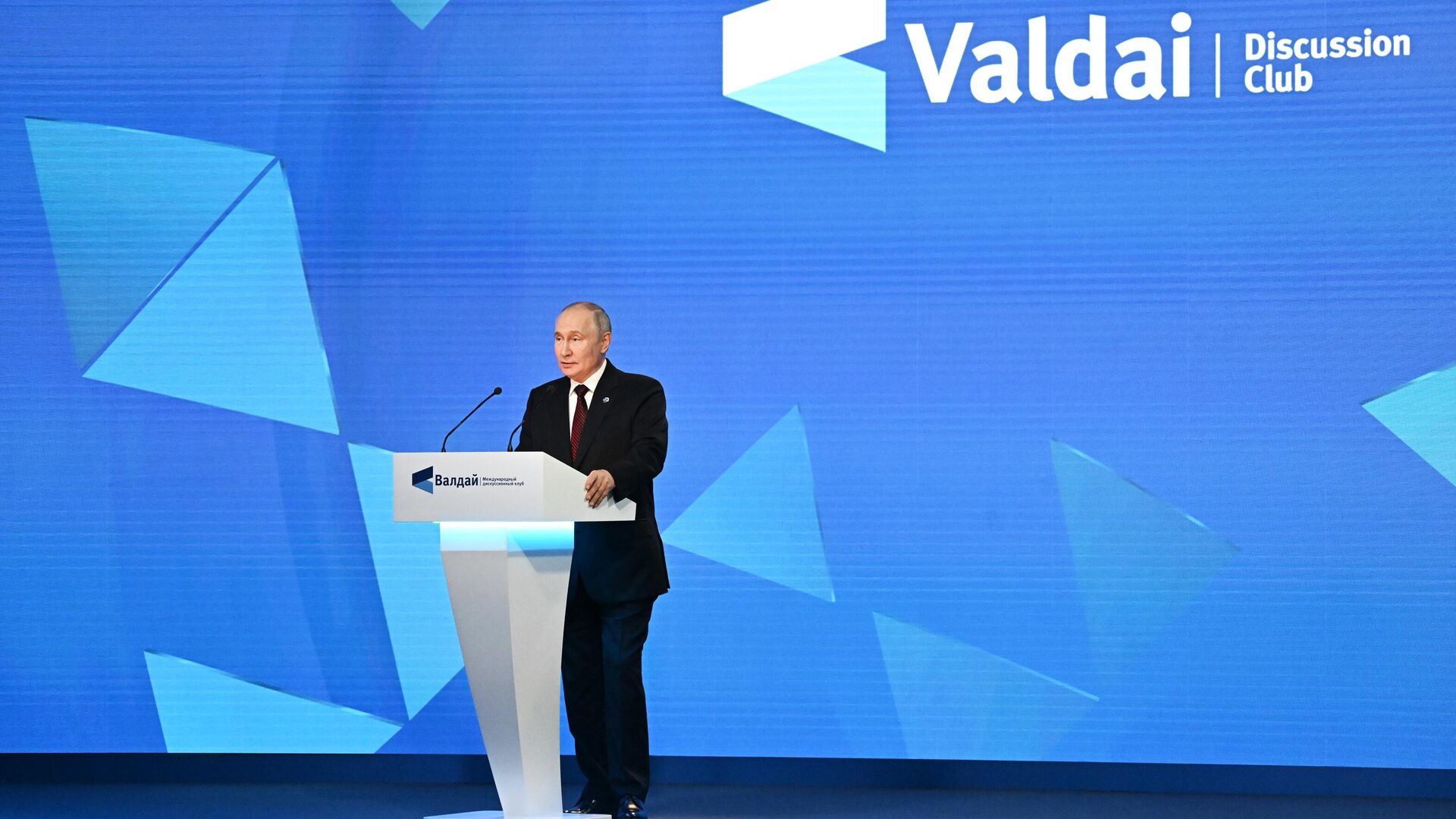 Никто не гарантирует, что Запад не задействует ядерное оружие – Путин Никто не гарантирует, что Запад не задействует ядерное оружие – Путин