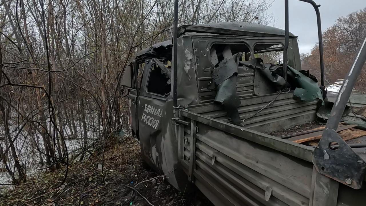 Дроны ВСУ атаковали автомобиль ВГА в Харьковской области Дроны ВСУ атаковали автомобиль ВГА в Харьковской области