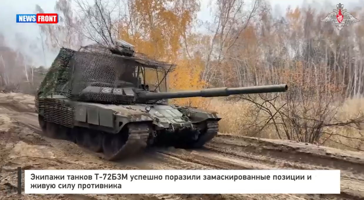 Экипажи танков Т 72Б3М успешно поразили замаскированные позиции и живую силу противника Экипажи танков Т 72Б3М успешно поразили замаскированные позиции и живую силу противника