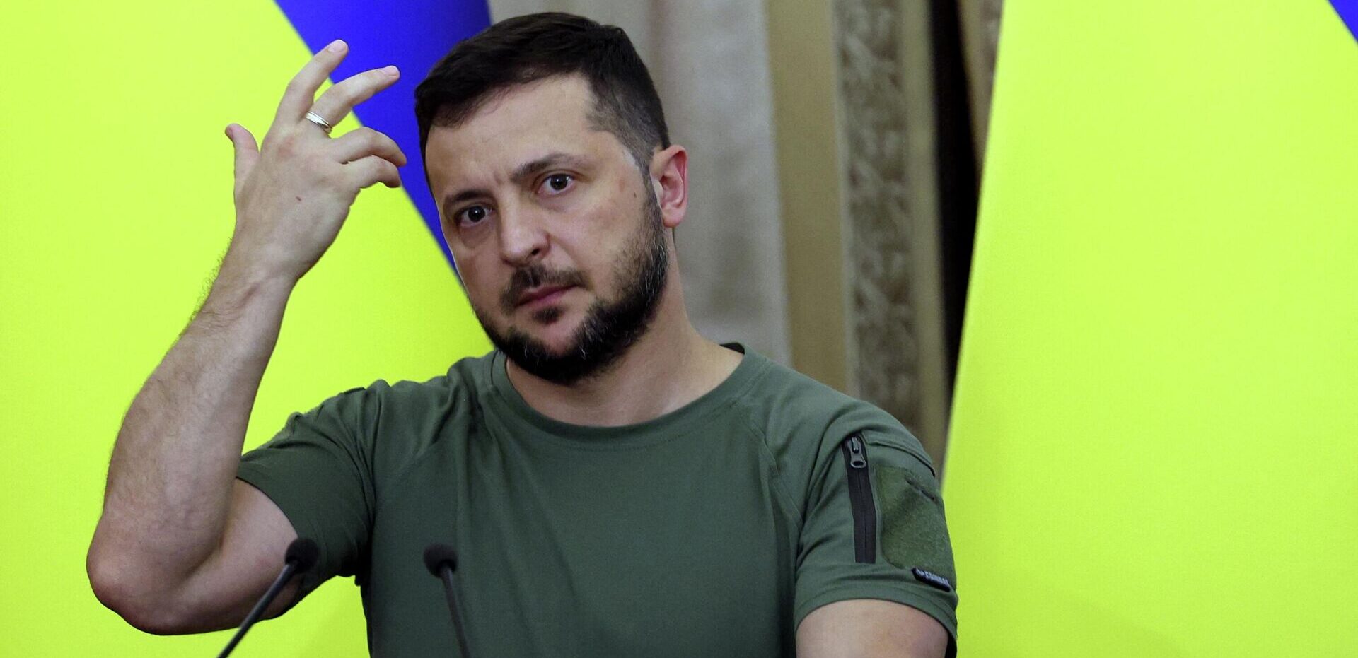Журналист Боуз указал на повторение Западом сценария Афганистана с Украиной Журналист Боуз указал на повторение Западом сценария Афганистана с Украиной