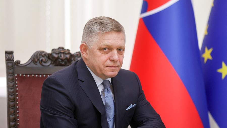 Фицо принял приглашение от Путина приехать в Россию на День Победы Фицо принял приглашение от Путина приехать в Россию на День Победы