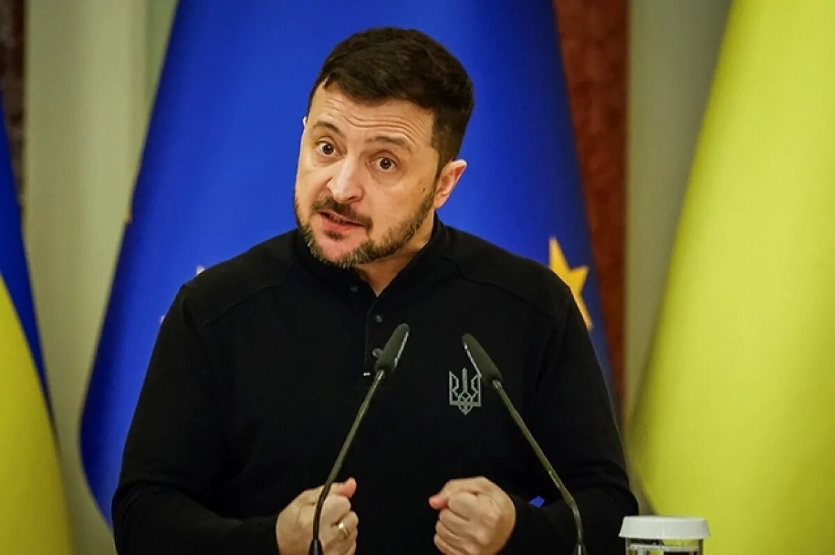 Запад всегда сливает своих самых «преданных» лакеев Запад всегда сливает своих самых «преданных» лакеев