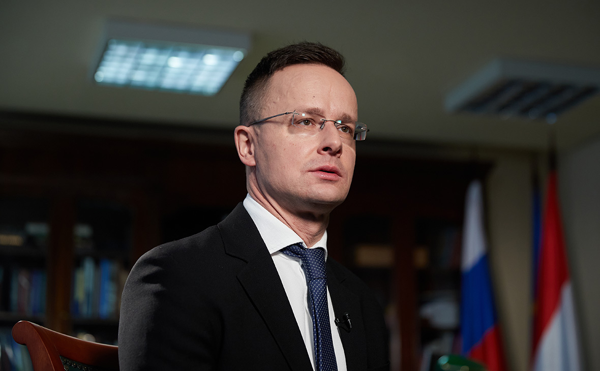 Сийярто считает, что урегулирование на Украине может стать реальностью Сийярто считает, что урегулирование на Украине может стать реальностью