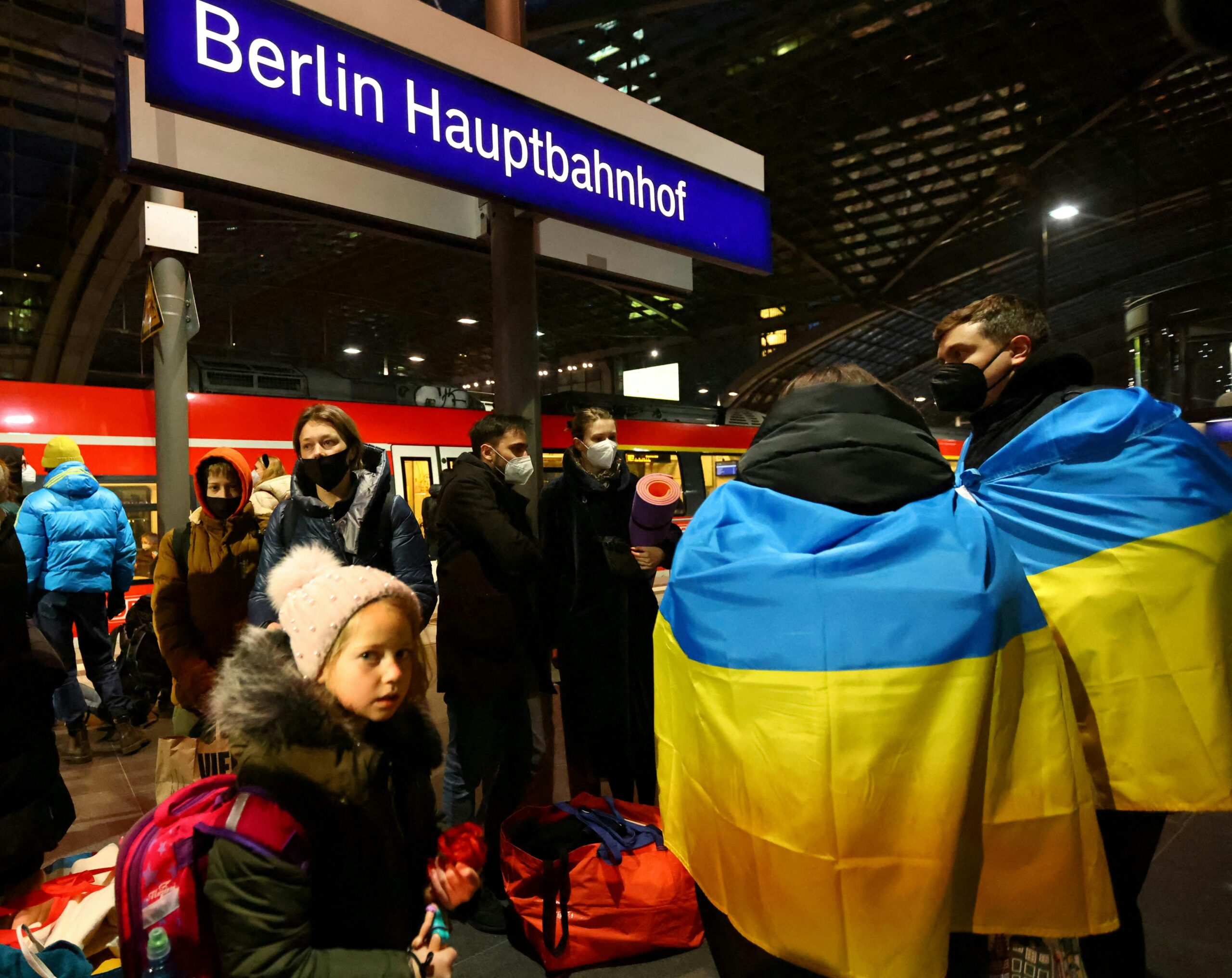 Оппозиция ФРГ намерена лишить беженцев с Украины пособий – Tagesspiegel Оппозиция ФРГ намерена лишить беженцев с Украины пособий – Tagesspiegel