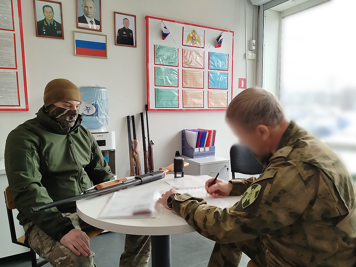 Жители Запорожской области передали партию охотничьих ружей в зону СВО Жители Запорожской области передали партию охотничьих ружей в зону СВО