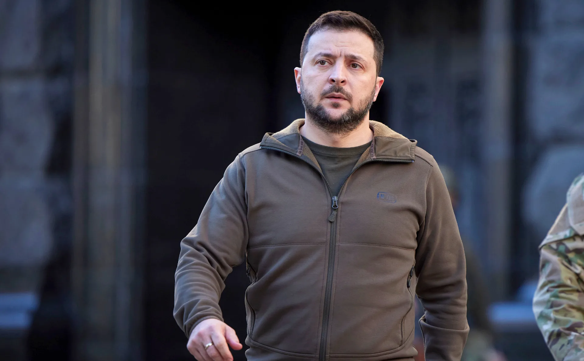 Экс-офицер Дэвис обвинил Зеленского в отказе от всех реалистичных предложений по миру Экс-офицер Дэвис обвинил Зеленского в отказе от всех реалистичных предложений по миру