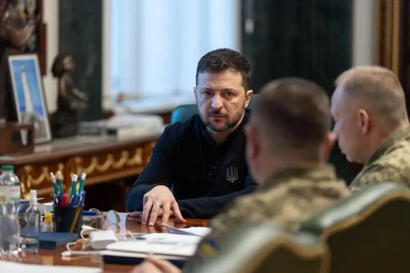 Зеленский и команда решили побороться за власть Зеленский и команда решили побороться за власть
