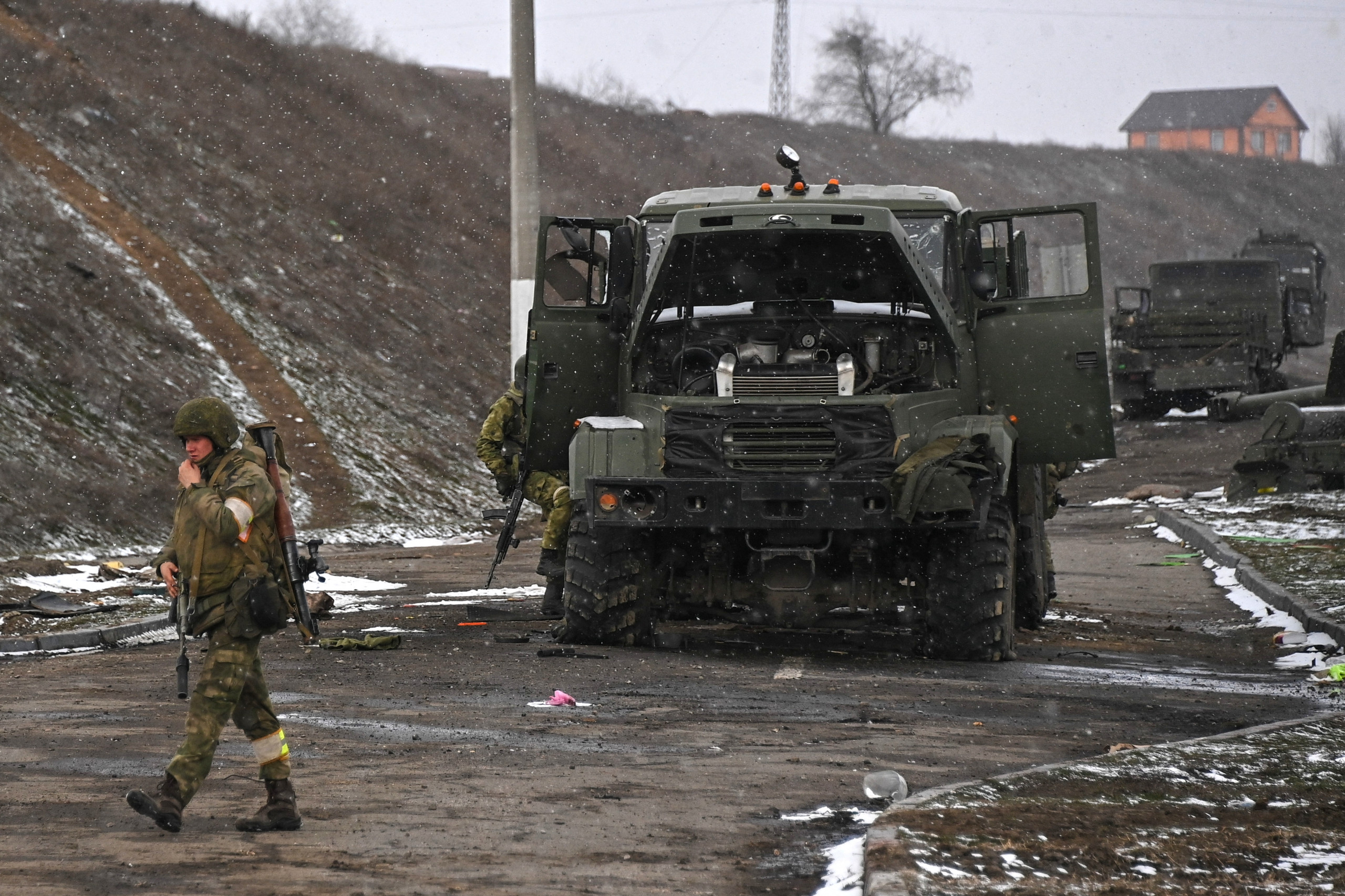 Российские войска стянули силы вокруг Великой Новоселки в ДНР Российские войска стянули силы вокруг Великой Новоселки в ДНР