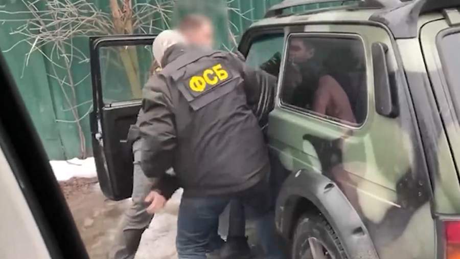 Задержан гражданин РФ, совершавший диверсии по указанию СБУ Задержан гражданин РФ, совершавший диверсии по указанию СБУ