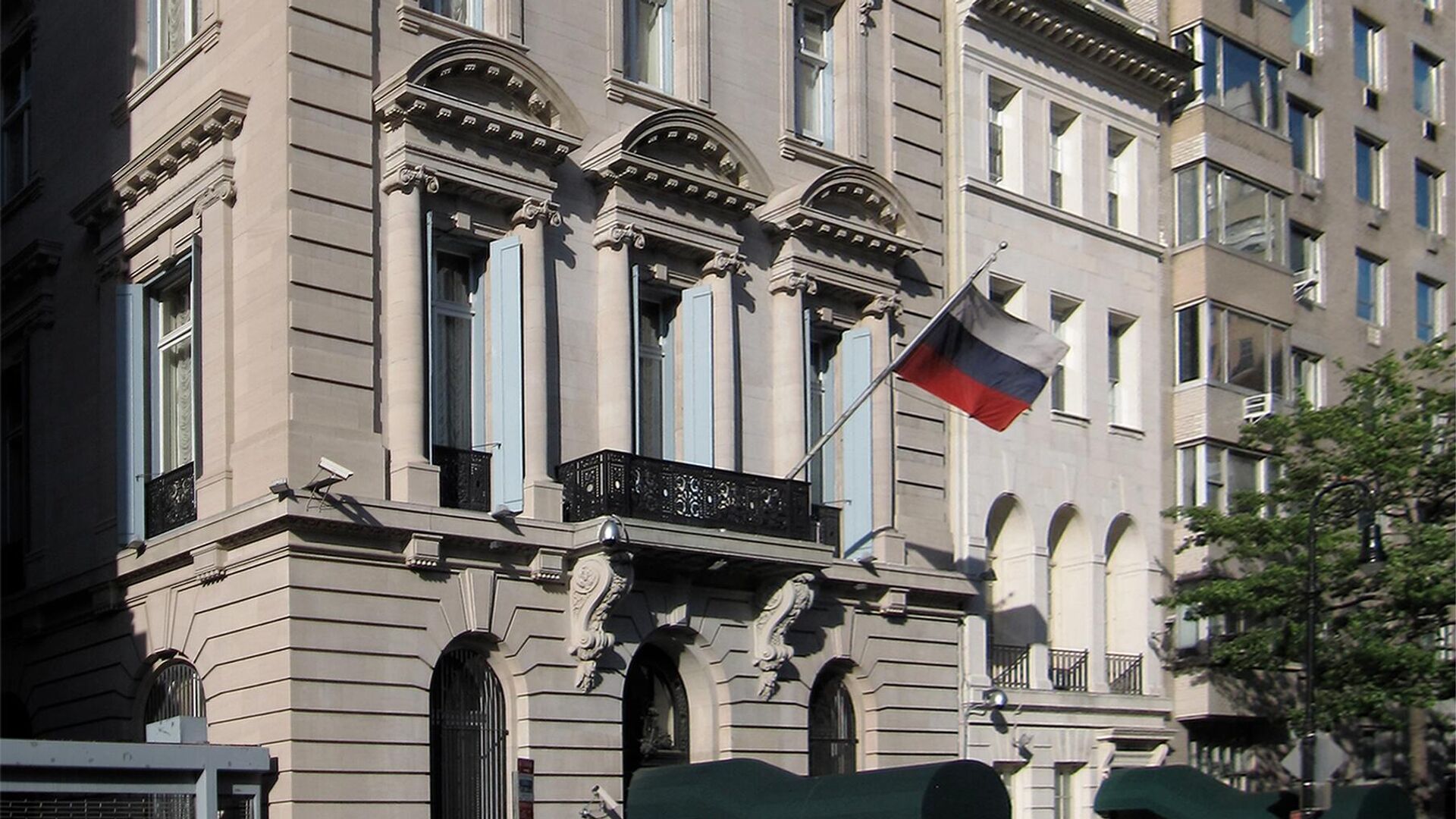 Украинцы, проживающие в США, стремятся получить гражданство РФ – Захаров Украинцы, проживающие в США, стремятся получить гражданство РФ – Захаров