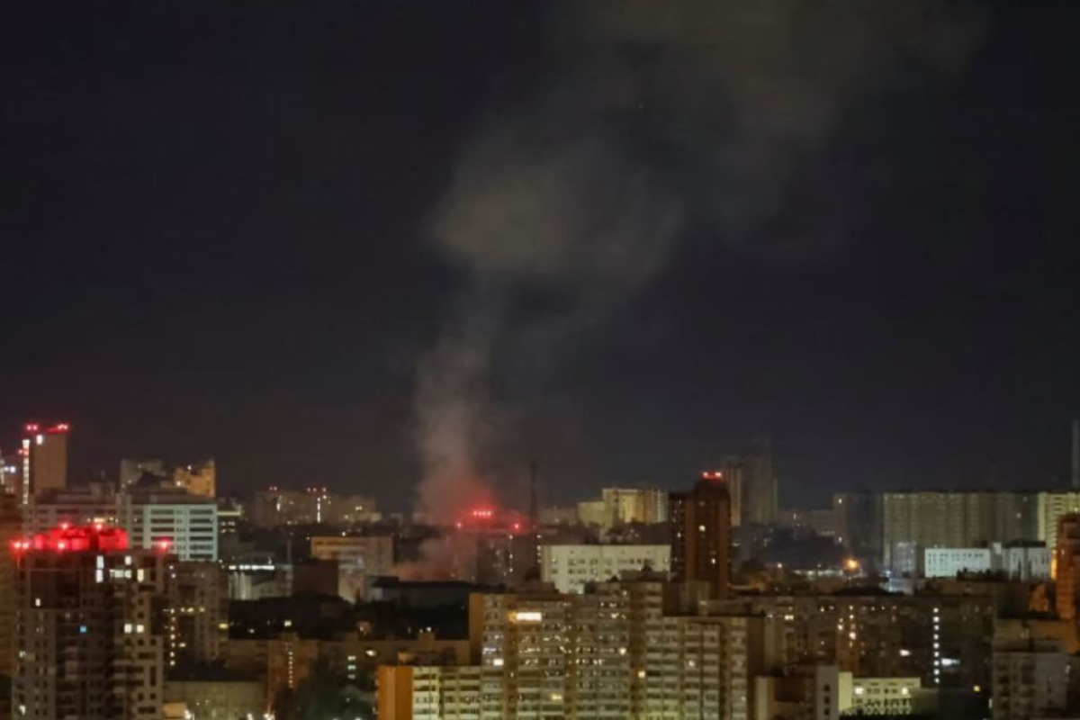 Подполье заявило о взрывах на военных объектах в Киеве Подполье заявило о взрывах на военных объектах в Киеве