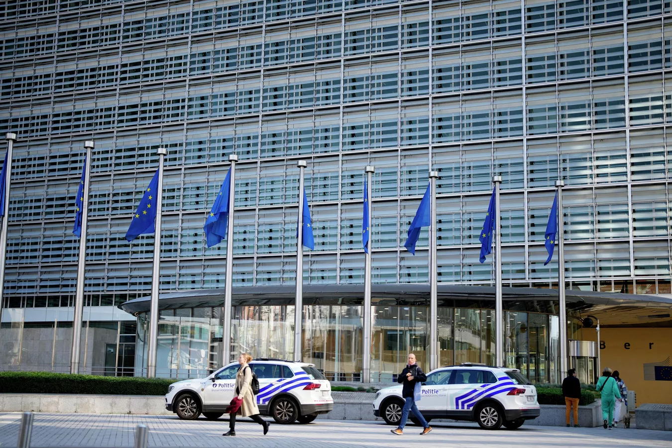 Совет ЕС утвердил выплату Украине транша в 3,5 миллиарда евро Совет ЕС утвердил выплату Украине транша в 3,5 миллиарда евро