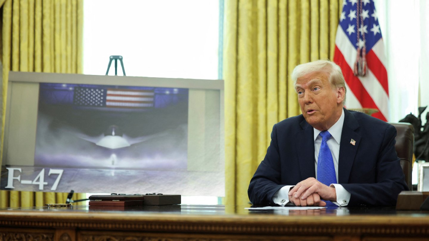 Трамп одержим идеей «Большой тройки» с участием России Трамп одержим идеей «Большой тройки» с участием России