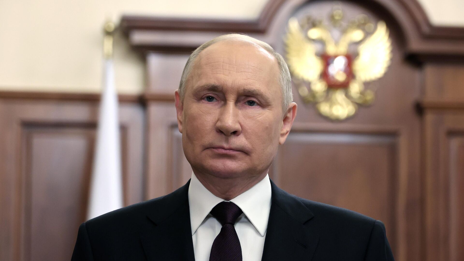 Путин предложил ввести на Украине временное управление под эгидой ООН Путин предложил ввести на Украине временное управление под эгидой ООН