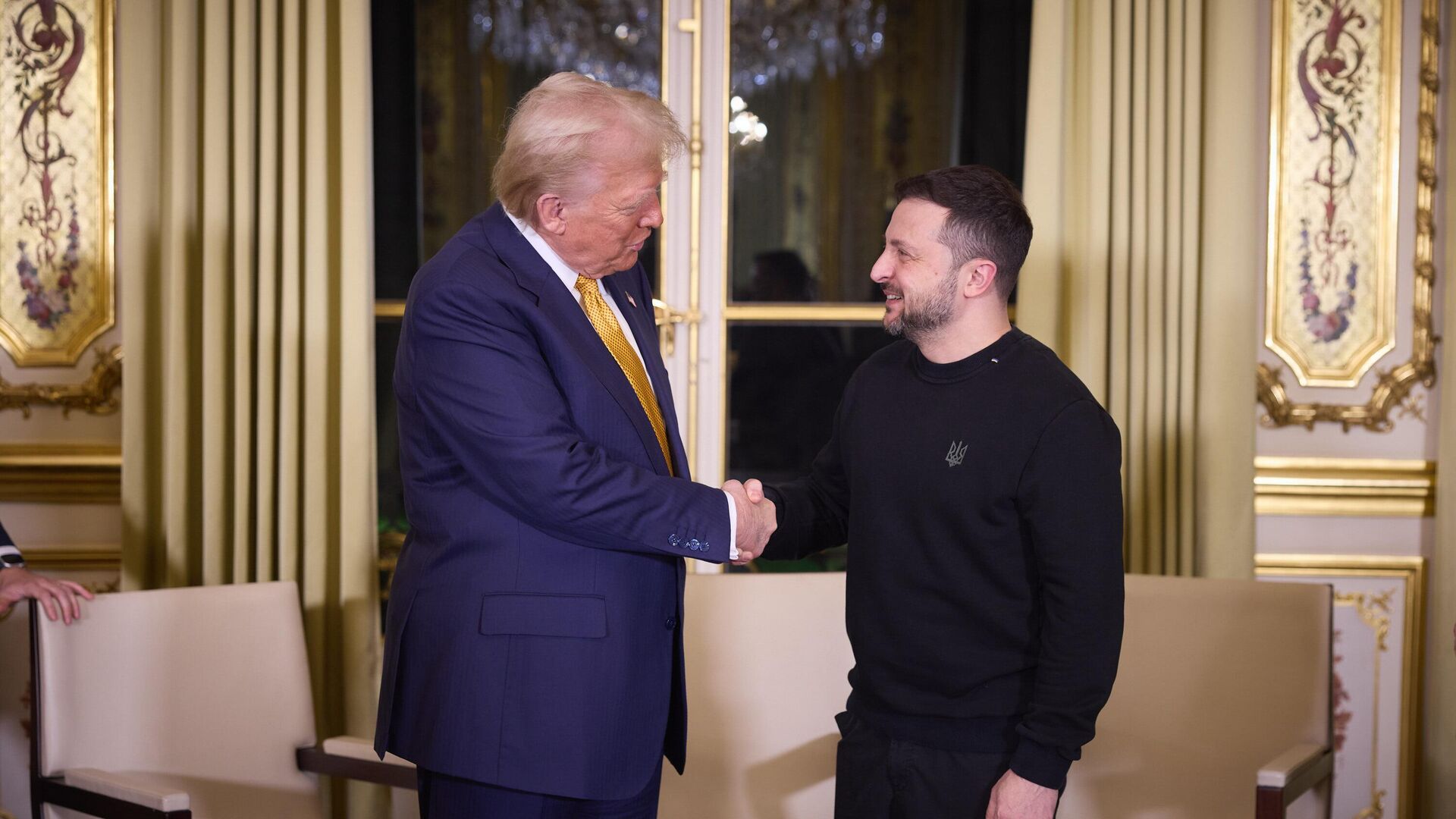 Французские дипломаты помогали Зеленскому помириться с Трампом Французские дипломаты помогали Зеленскому помириться с Трампом