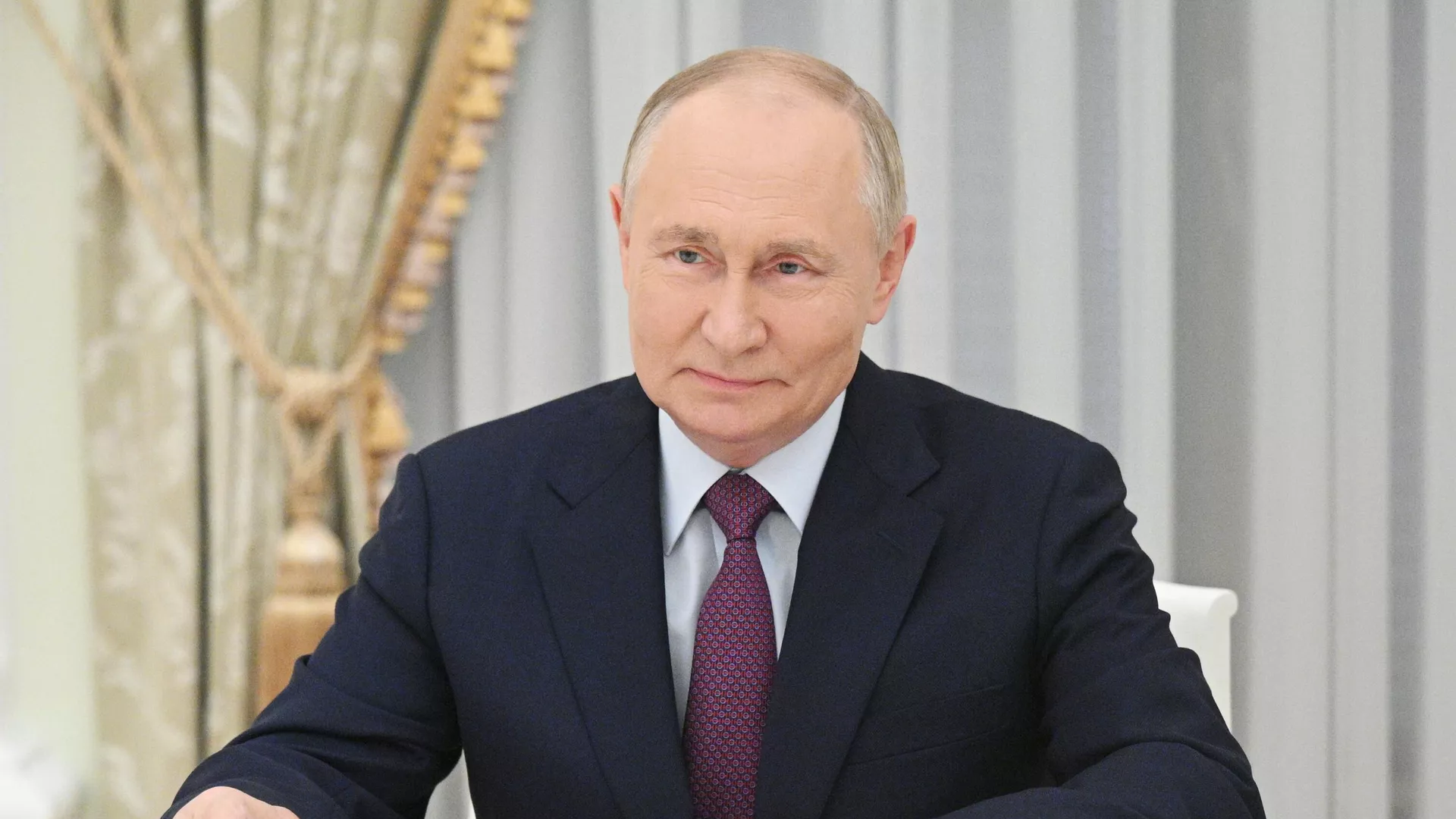 Путин поблагодарил армию КНДР за помощь в освобождении Курской области Путин поблагодарил армию КНДР за помощь в освобождении Курской области