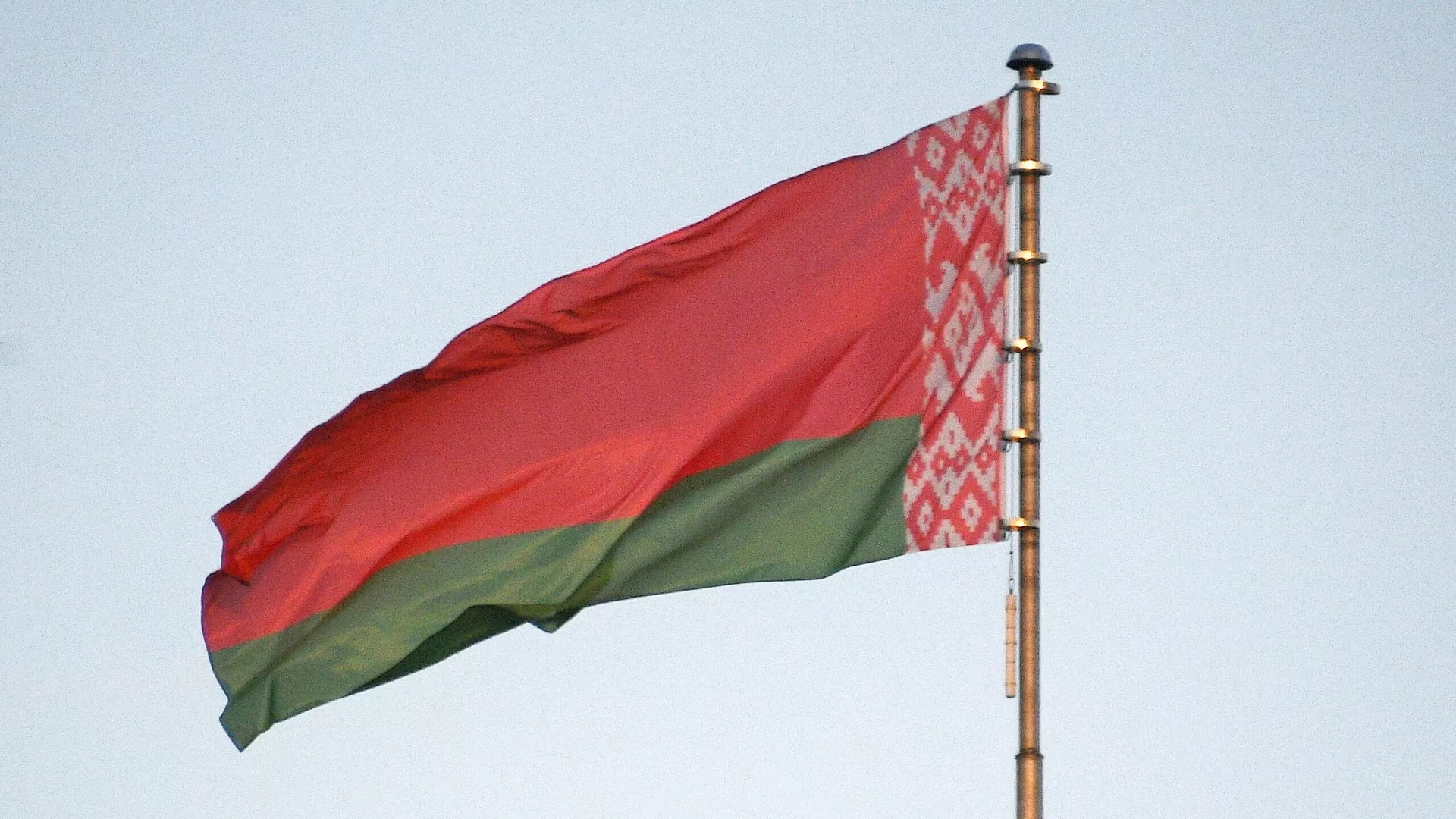 Минск хочет принять участие в переговорах по урегулированию конфликта на Украине – МИД Белоруссии Минск хочет принять участие в переговорах по урегулированию конфликта на Украине – МИД Белоруссии