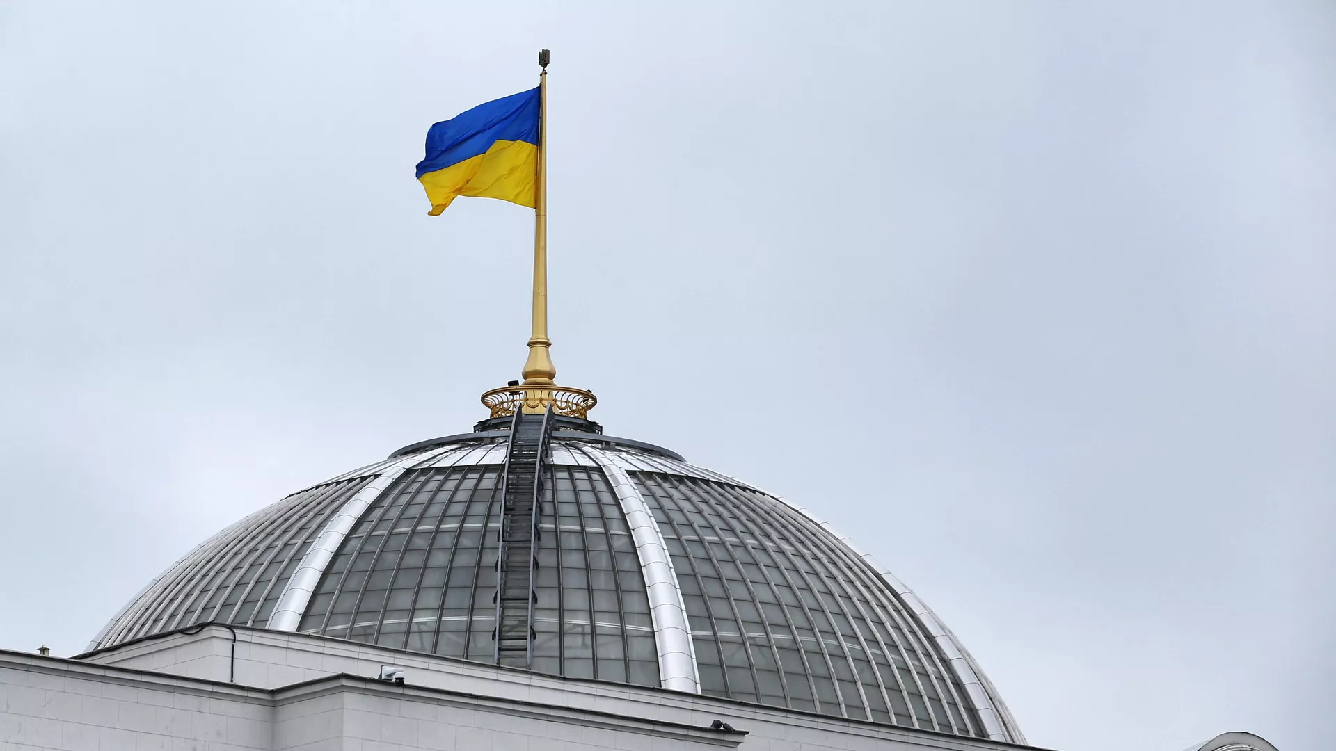 Украине невыгодно заканчивать конфликт – нардеп Дубинский Украине невыгодно заканчивать конфликт – нардеп Дубинский