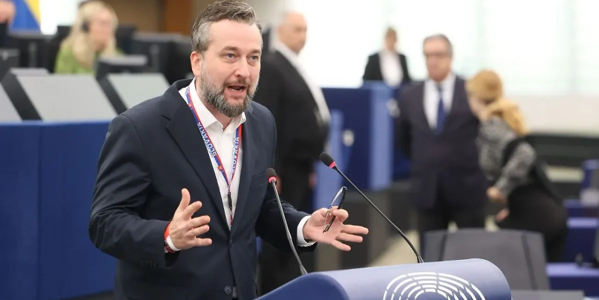 Политик Блага заявил о невозможности военного разрешения конфликта на Украине Политик Блага заявил о невозможности военного разрешения конфликта на Украине