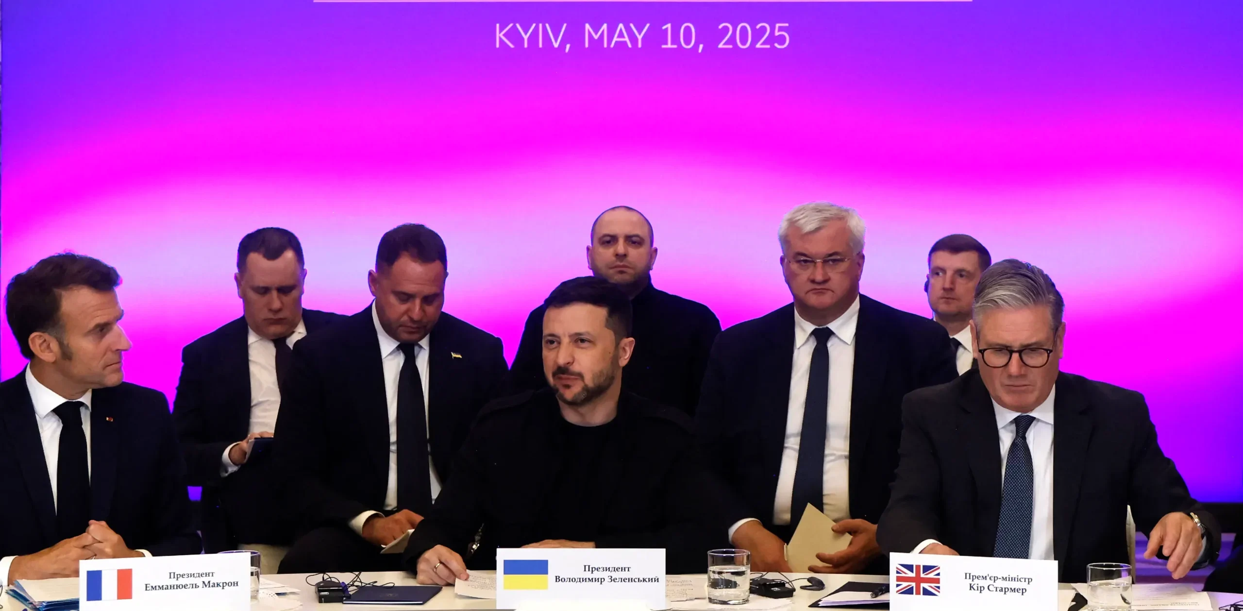 Курс Украины на Запад «самоубийственен» – Junge Welt Курс Украины на Запад «самоубийственен» – Junge Welt