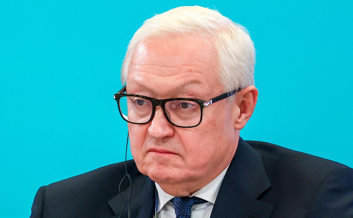 Рябков оценил последствия атак ВСУ на российские аэродромы Рябков оценил последствия атак ВСУ на российские аэродромы