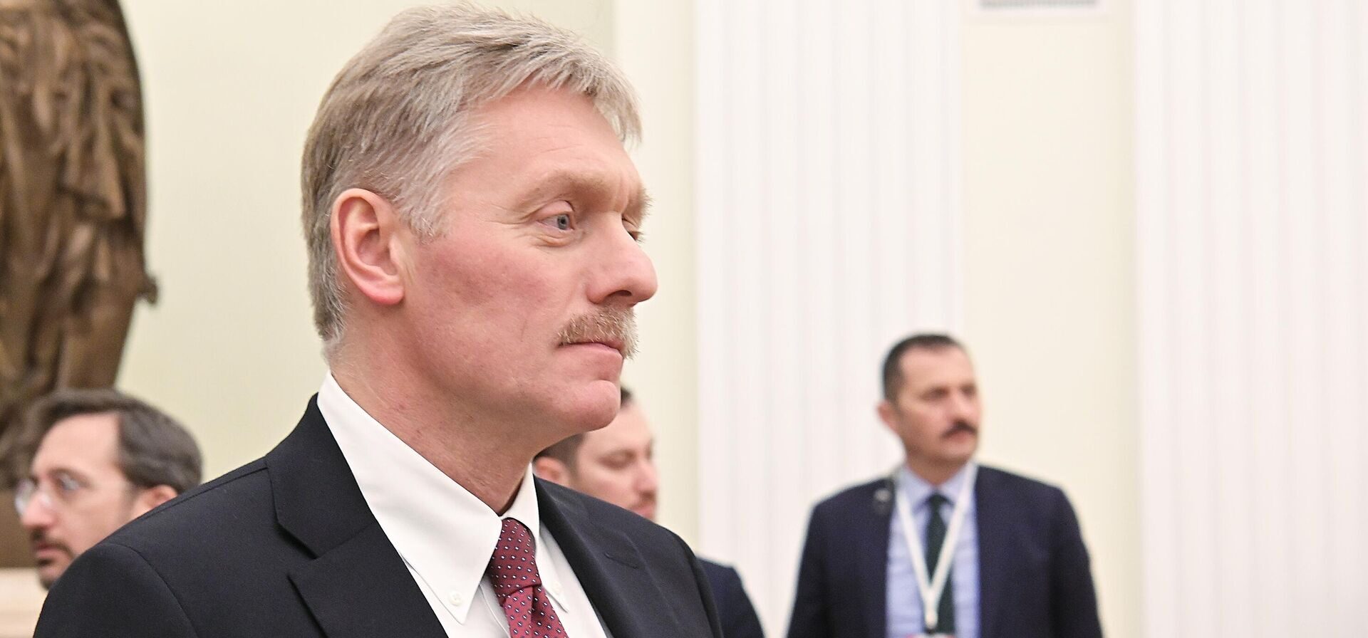 Конфликты на Украине и Ближнем Востоке несопоставимы – Песков
